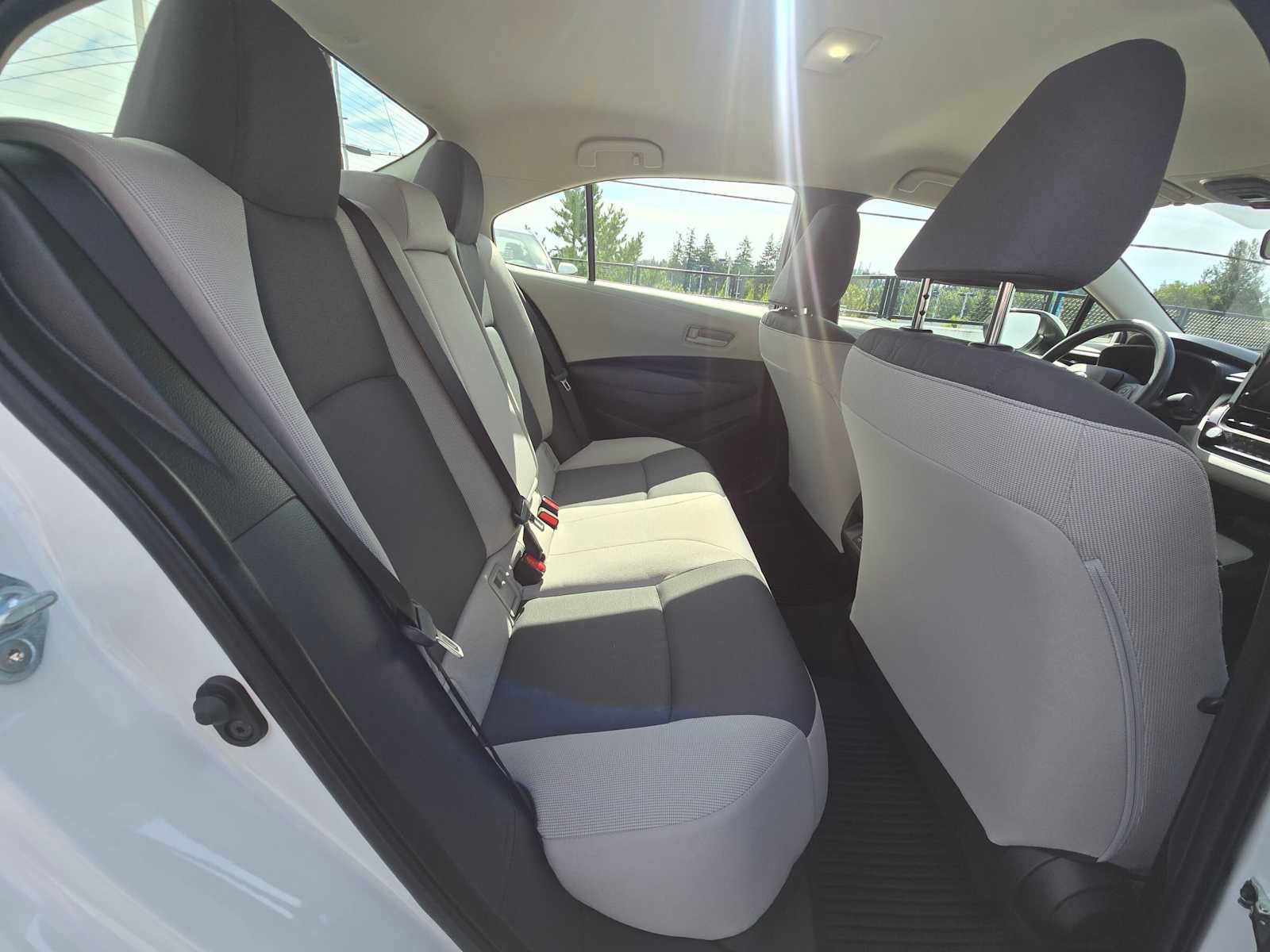 Used 2026 Toyota Corolla LE FWD image 12