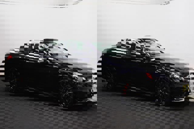 Used 2018 Mercedes-Benz C 300 Sport image 3