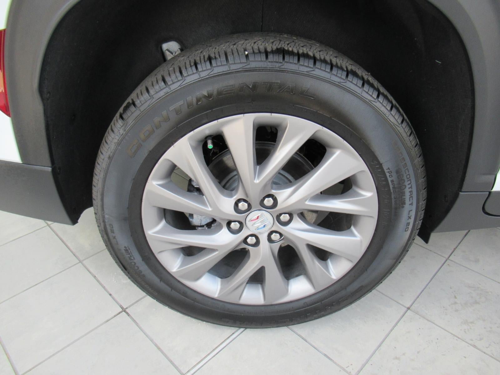 Used 2026 Buick Enclave Preferred w/ LPO, Floor Liner Package FWD image 7