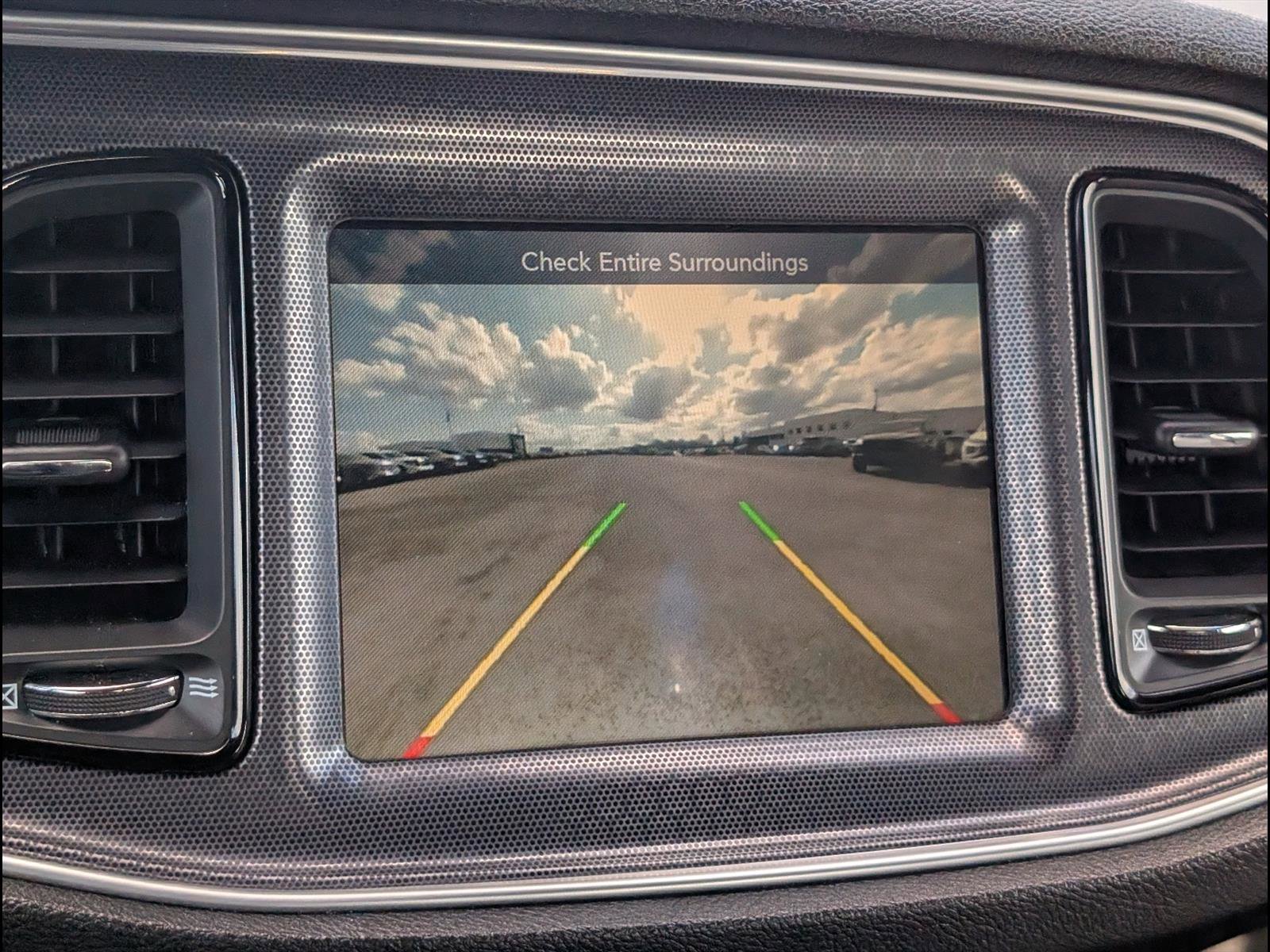 Used 2016 Dodge Challenger R/T Plus image 7