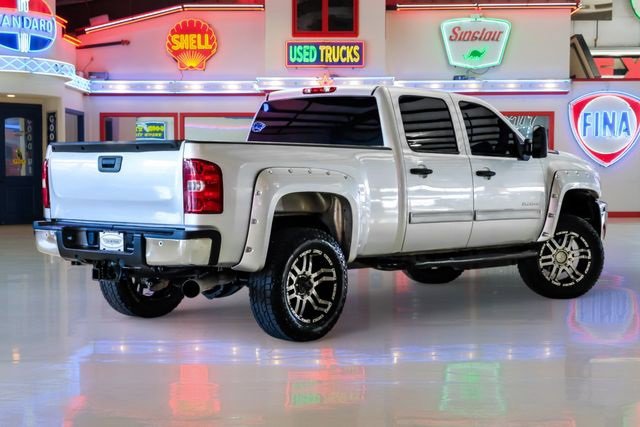 Used 2012 Chevrolet Silverado 2500 LT w/ Interior Plus Package image 3