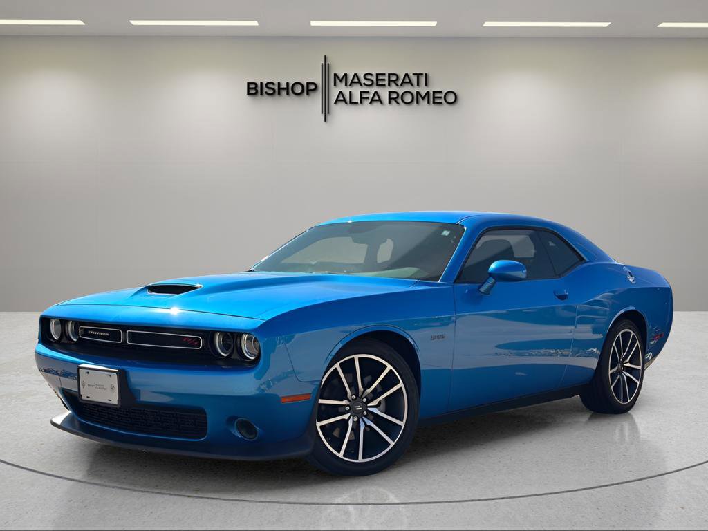 Used 2023 Dodge Challenger R/T w/ Cold Weather Group RWD image 3