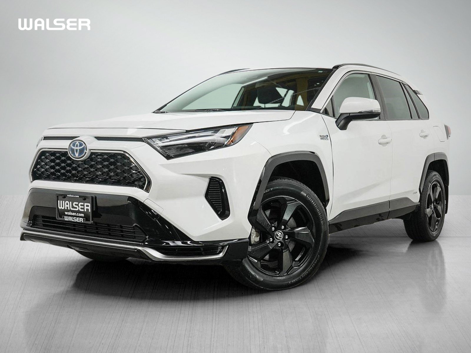 Used 2023 Toyota RAV4 SE