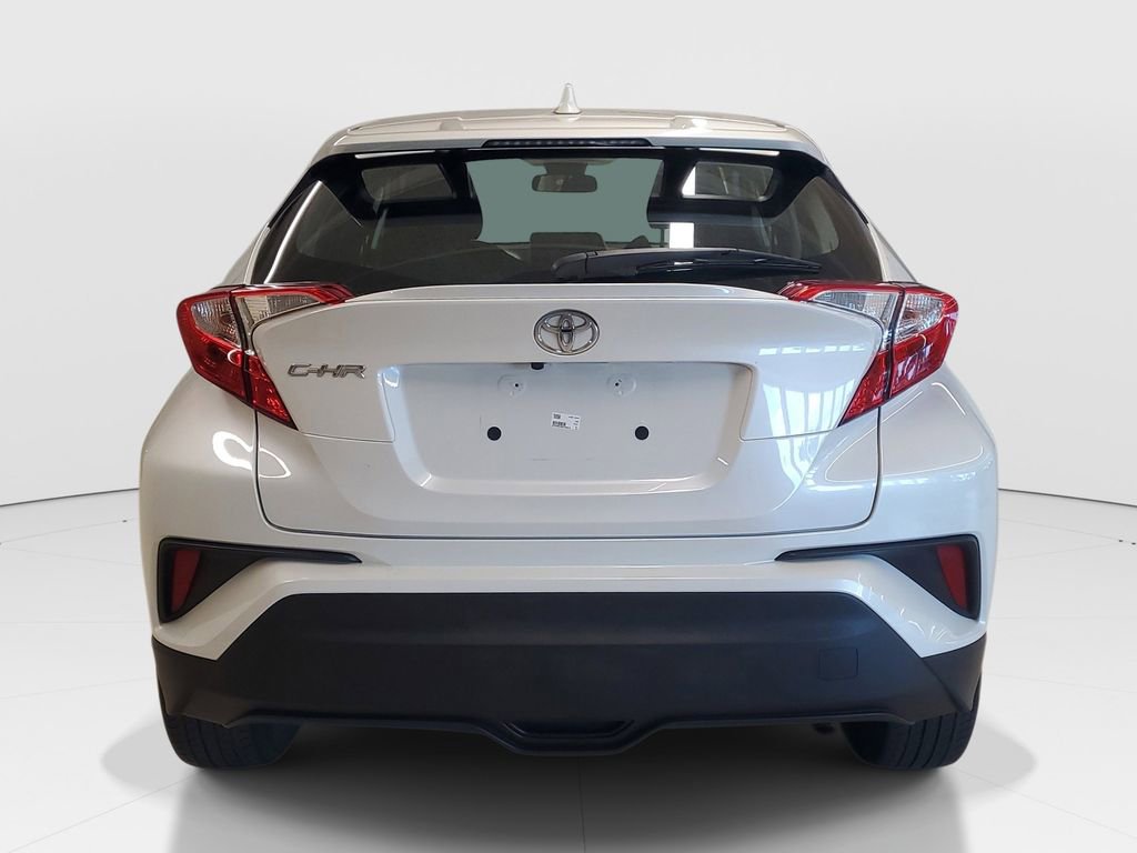 Used 2021 Toyota C-HR LE image 6