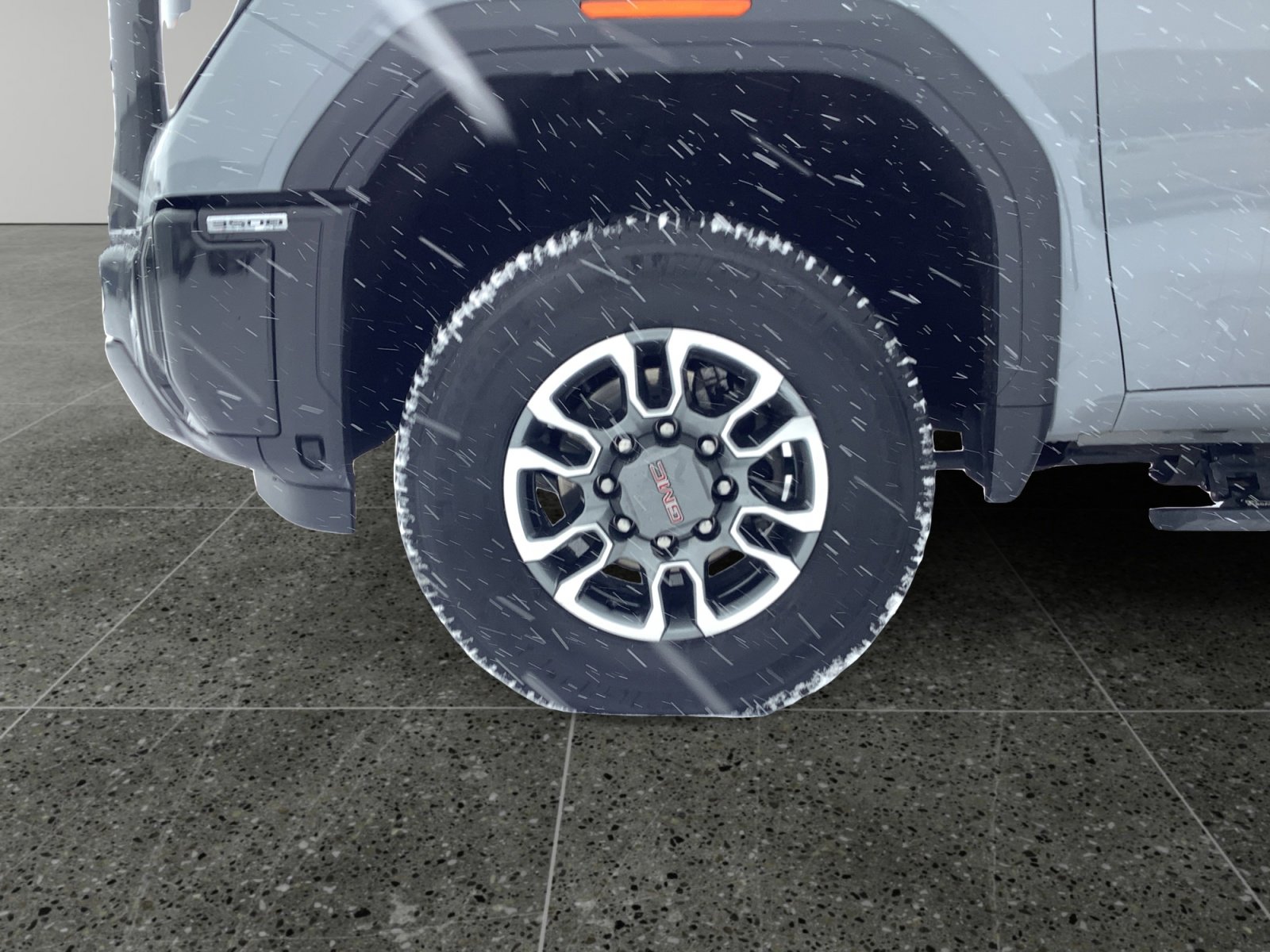 Used 2024 GMC Sierra 3500 SLT w/ SLT Premium Package image 14