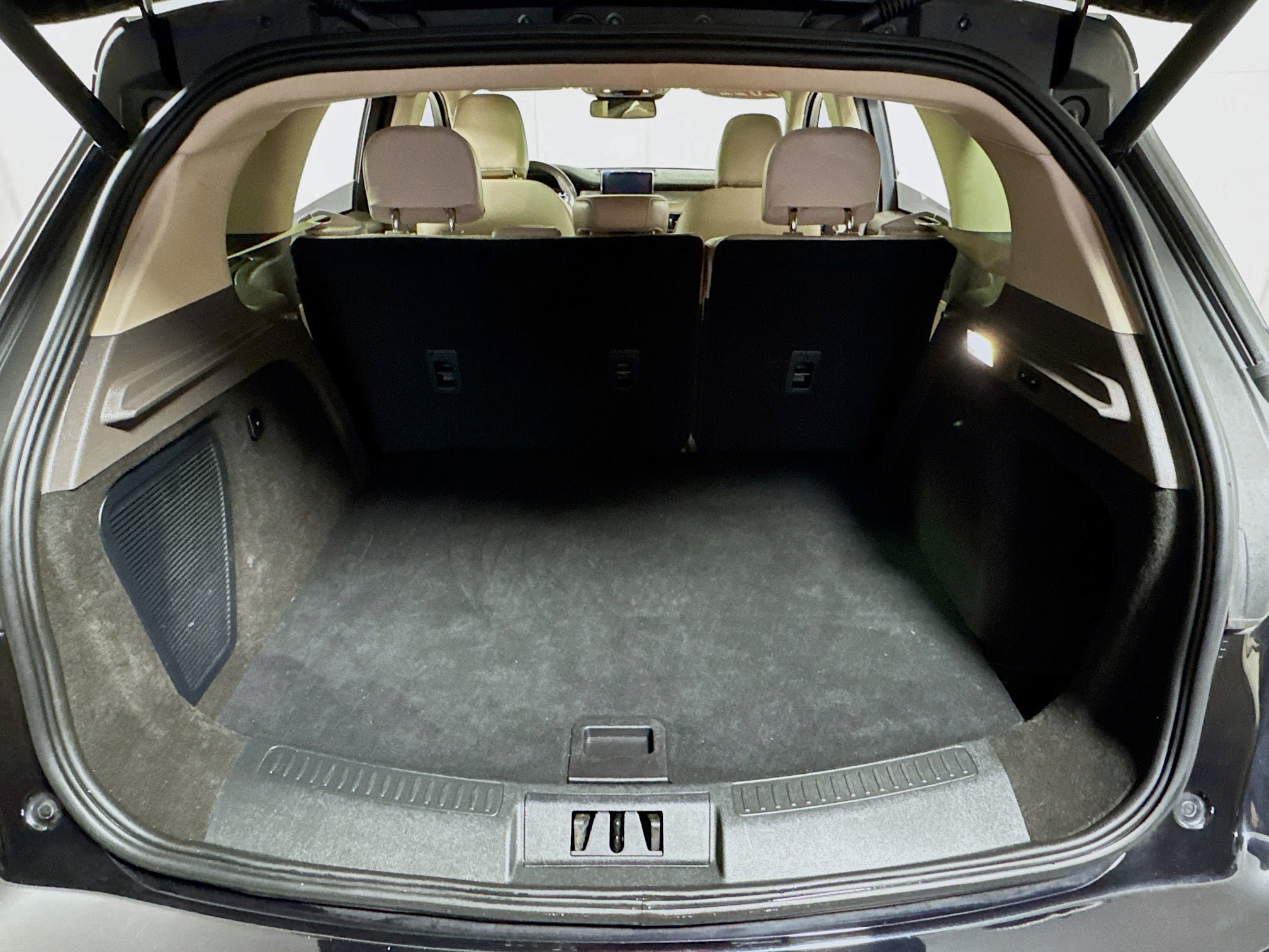 Used 2022 Lincoln Corsair AWD w/ Premium Package image 26