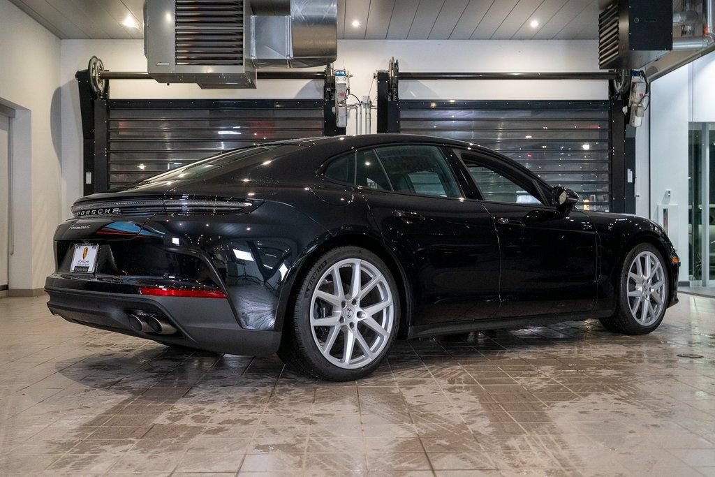 New 2026 Porsche Panamera 4 AWD/4WD image 9