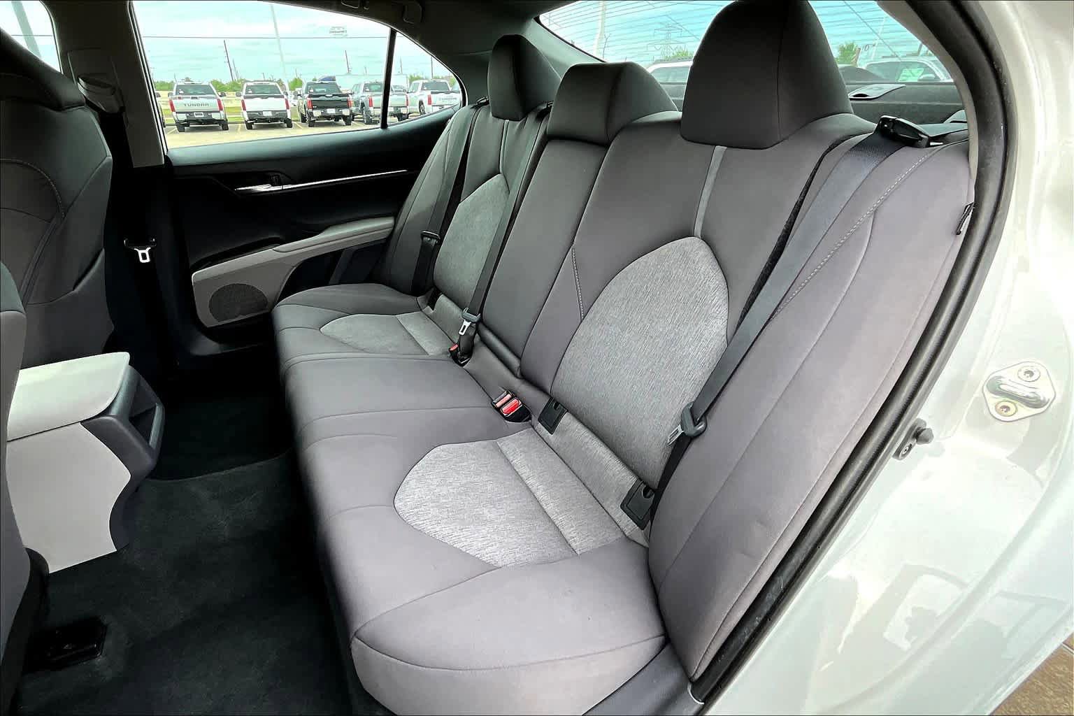 Used 2023 Toyota Camry LE FWD image 20