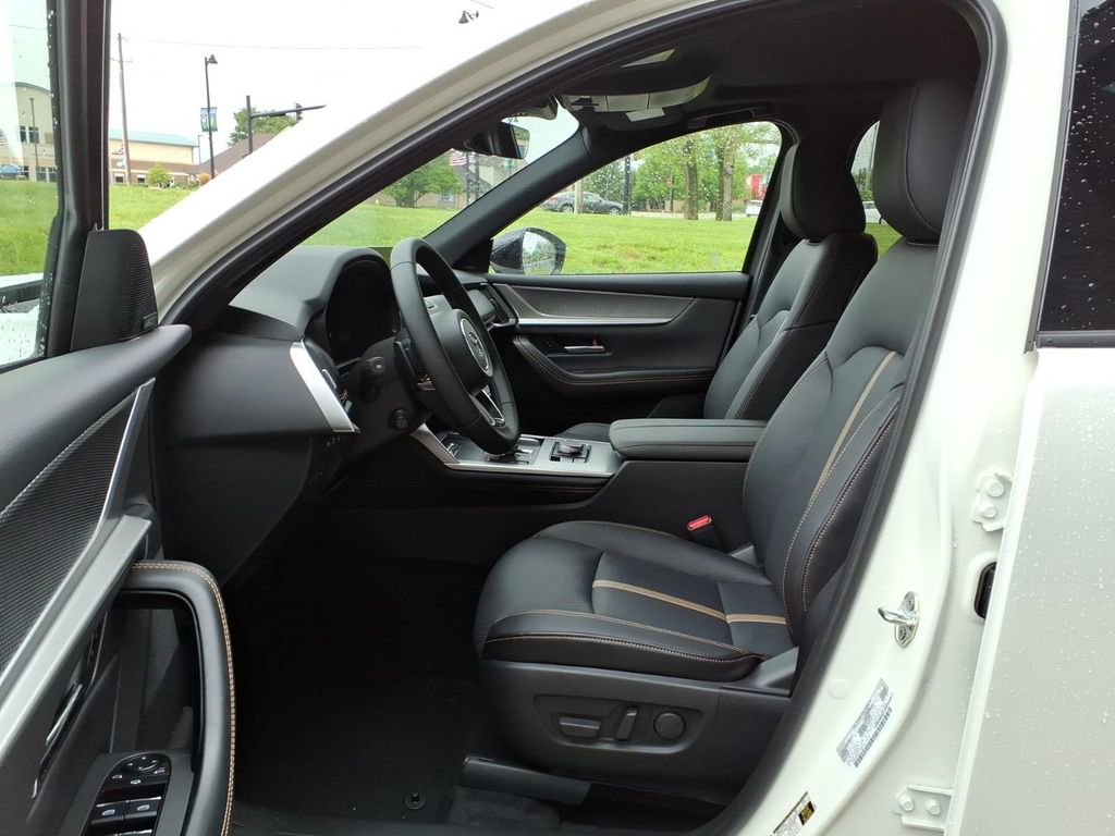 New 2026 MAZDA CX-70 3.3 Turbo S w/ Premium Package AWD/4WD image 13