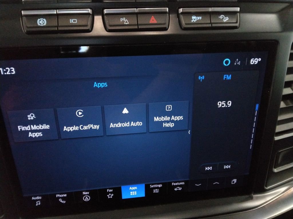 Used 2024 Ford F250 Lariat w/ Lariat Ultimate Package image 25