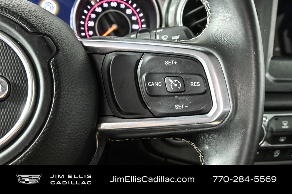 Used 2020 Jeep Wrangler Unlimited Sahara image 11