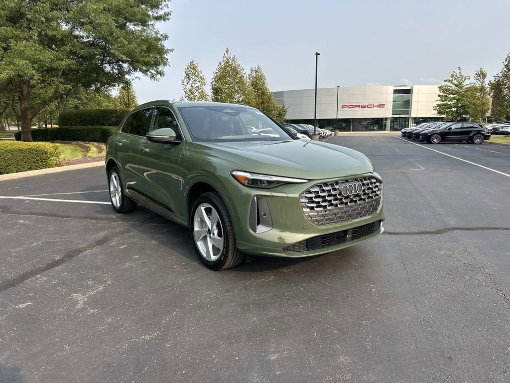 New 2025 Audi Q5 Premium Plus
