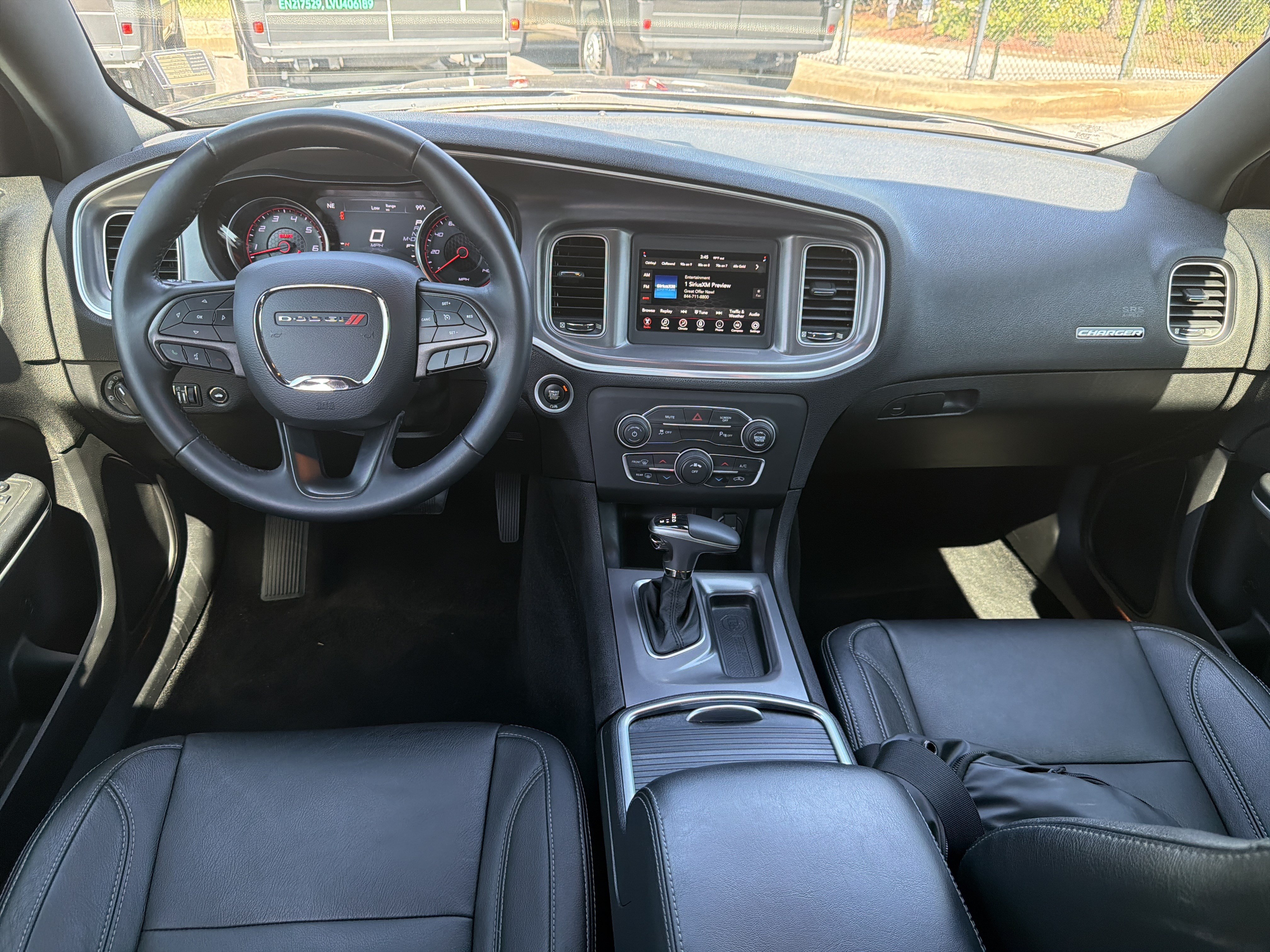 Used 2019 Dodge Charger SXT RWD image 27