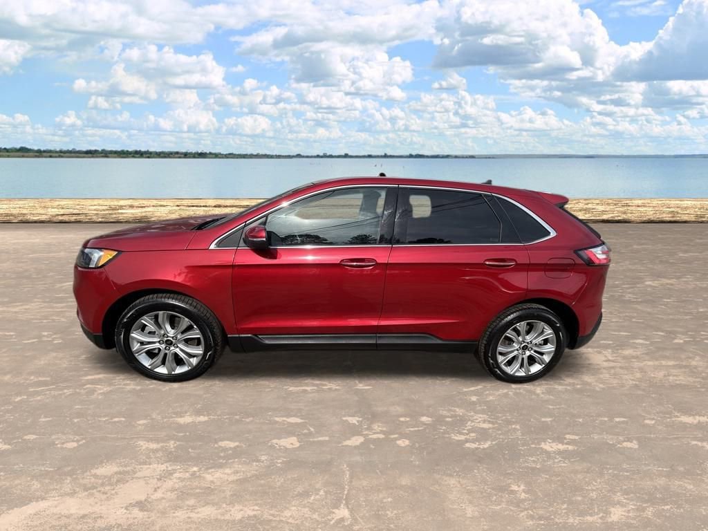 Used 2024 Ford Edge Titanium image 12