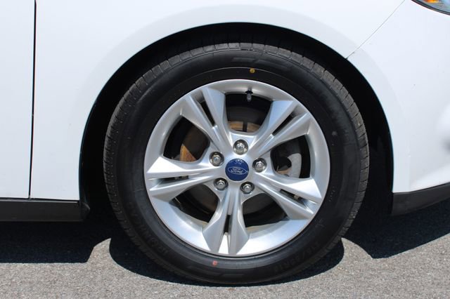 Used 2014 Ford Focus SE image 35