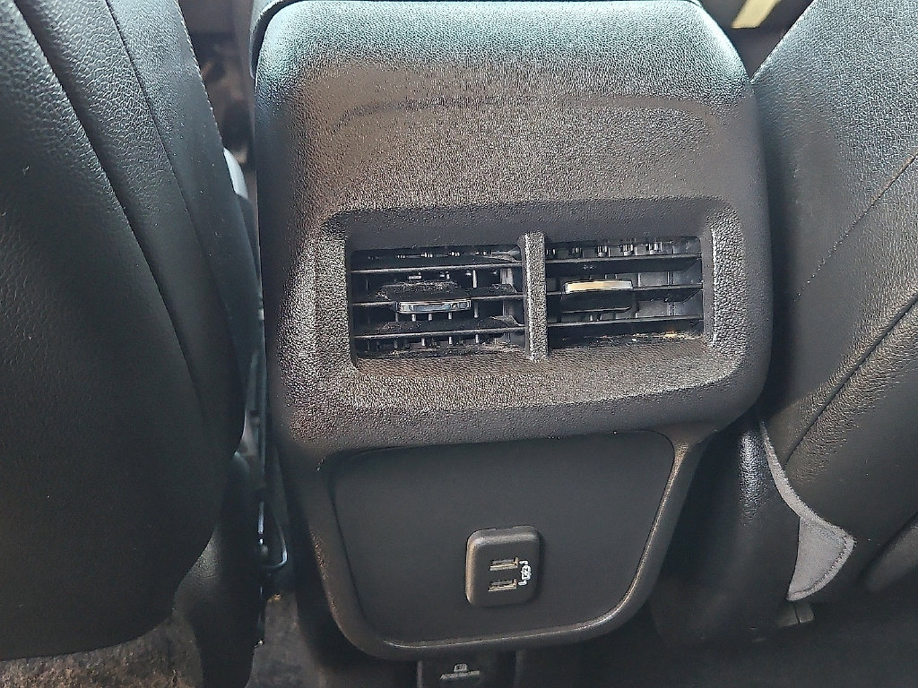 Used 2022 GMC Terrain SLT FWD image 19