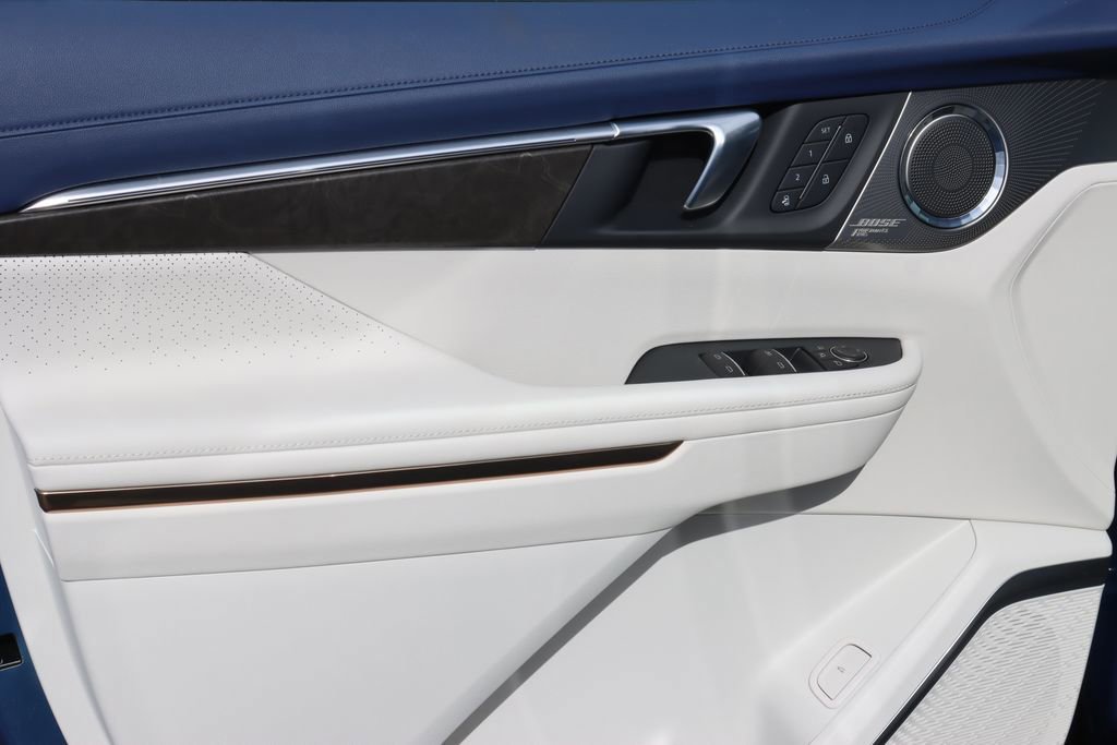 New 2026 Buick Enclave Avenir w/ Super Cruise Package image 15