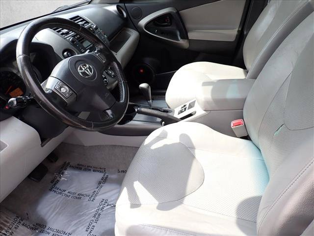 Used 2011 Toyota RAV4 Limited w/ Limited Extra Value Pkg AWD/4WD image 9