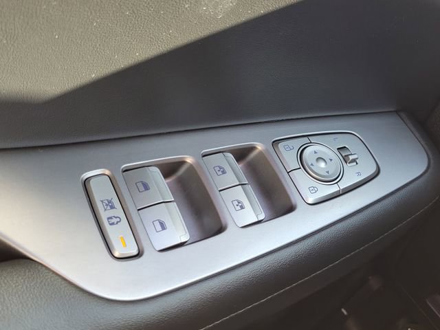 Used 2023 Hyundai Palisade Limited image 17