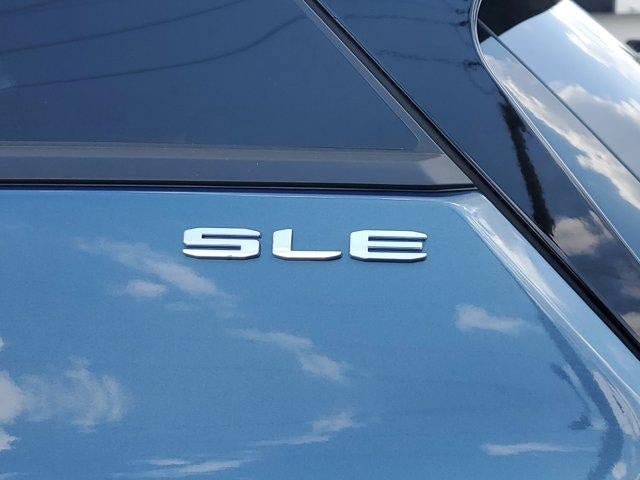 Used 2024 GMC Terrain SLE AWD/4WD image 7