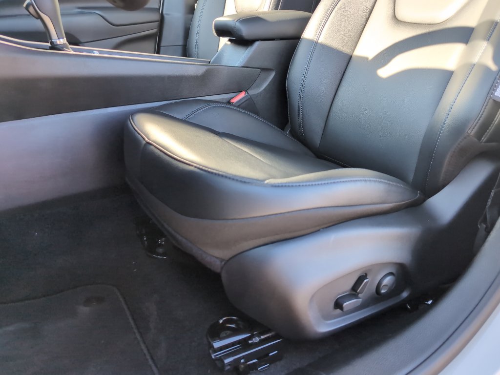 New 2026 Jeep Compass Limited image 13