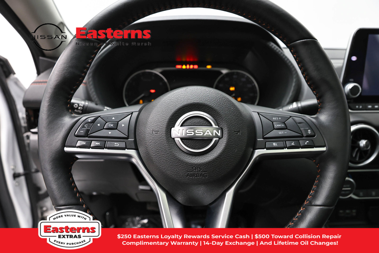 Used 2024 Nissan Sentra SR w/ SR Premium Package FWD image 10