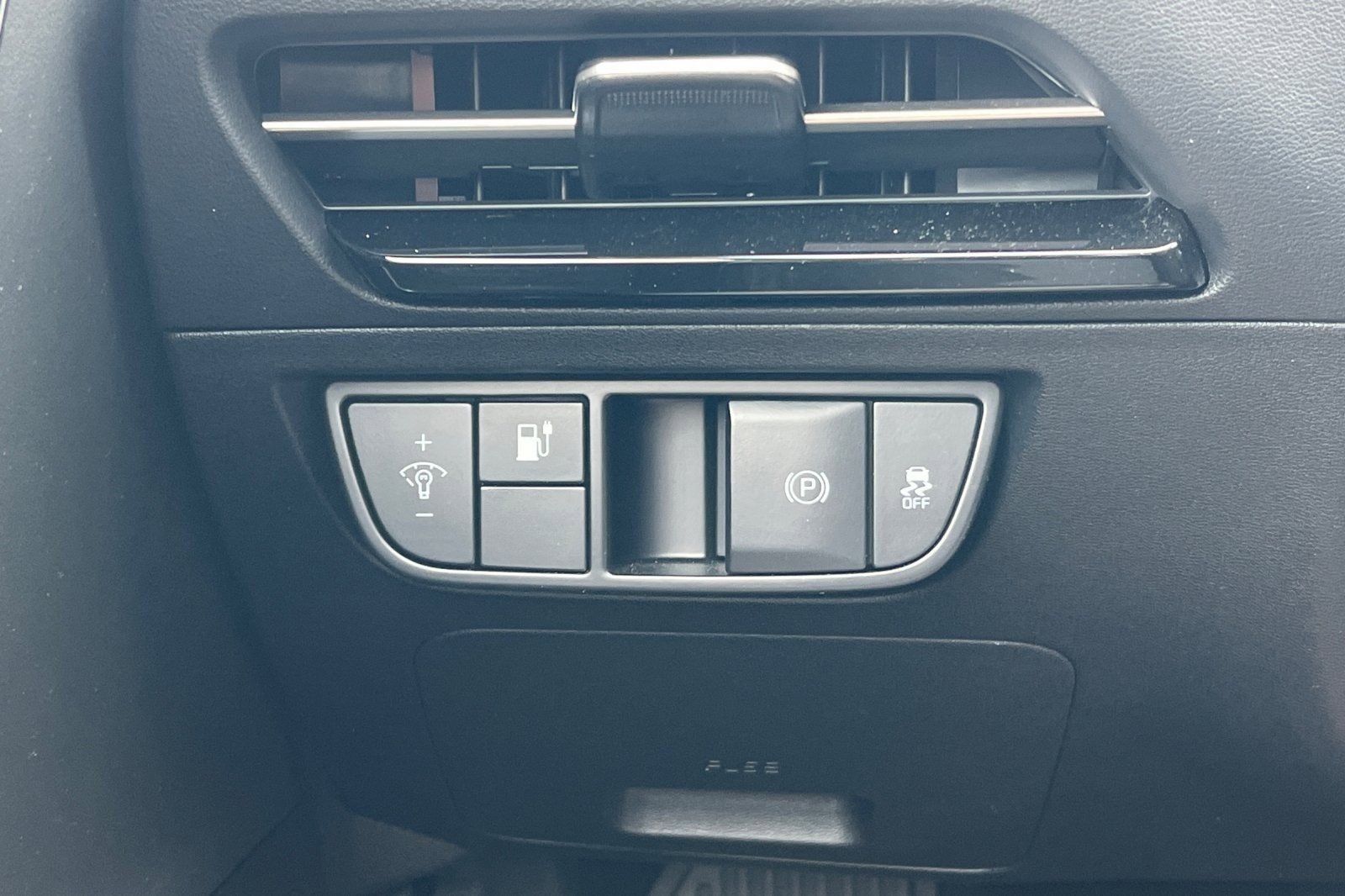 Certified 2024 Kia EV6 Light image 41