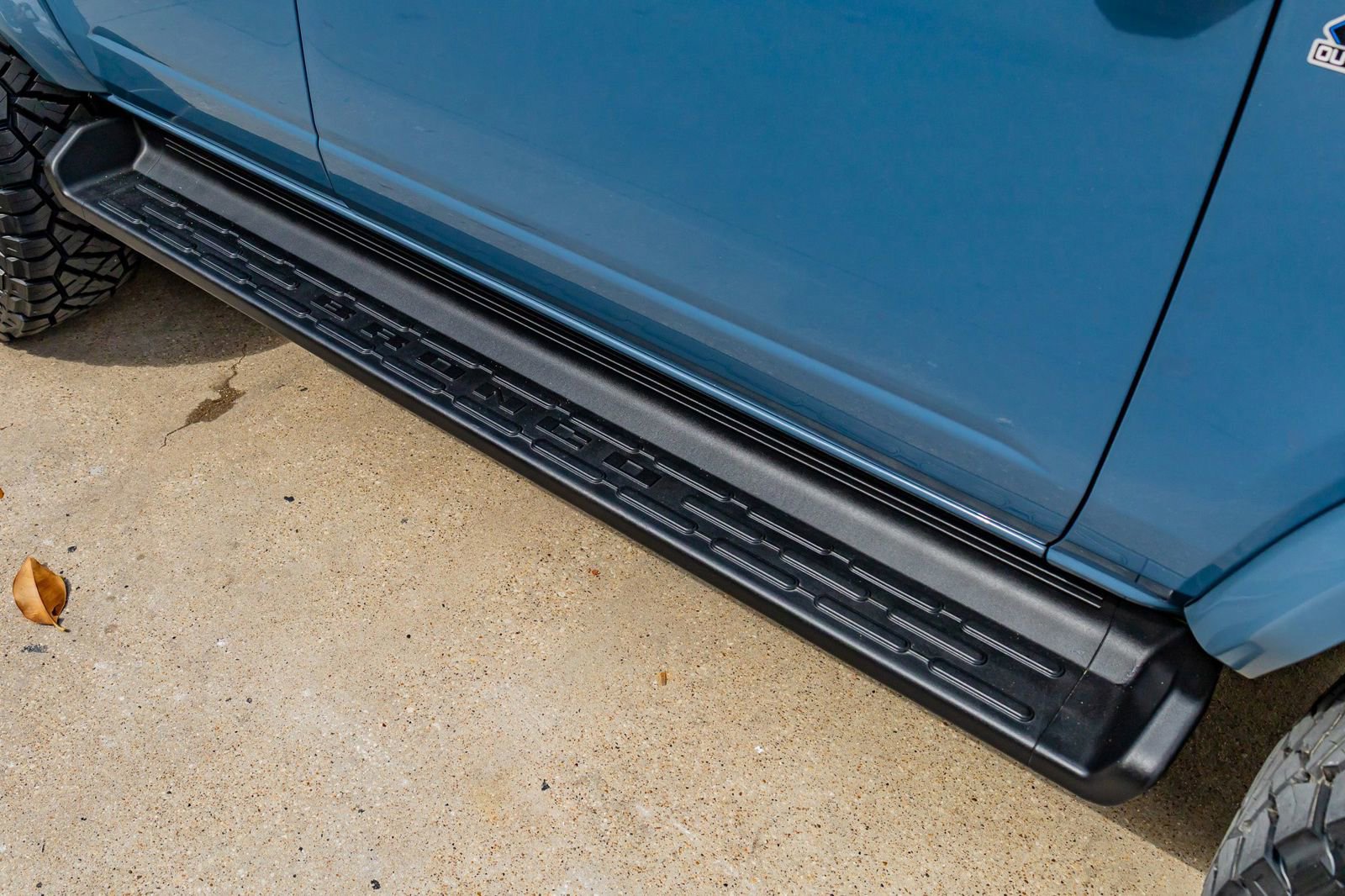 Used 2025 Ford Bronco Outer Banks image 13