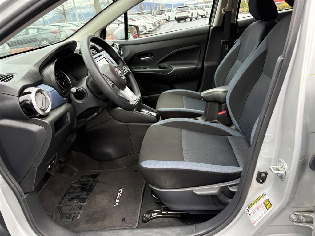 Certified 2024 Nissan Versa SV w/ Trunk Package image 18