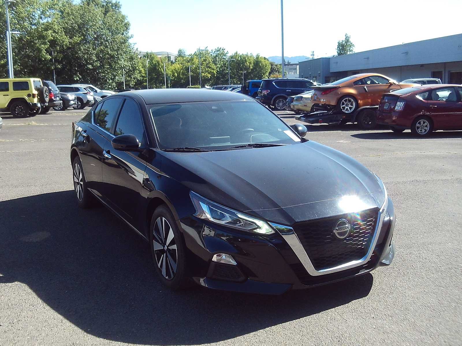 Used 2021 Nissan Altima 2.5 SV AWD/4WD image 7