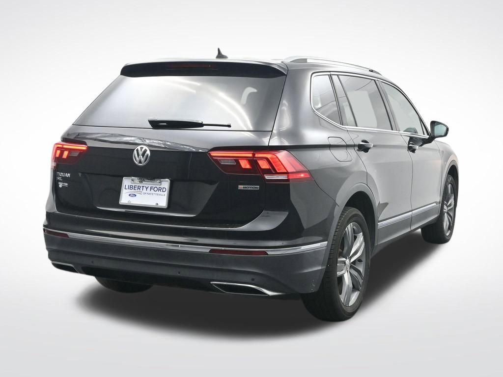 Used 2020 Volkswagen Tiguan SEL AWD/4WD image 7