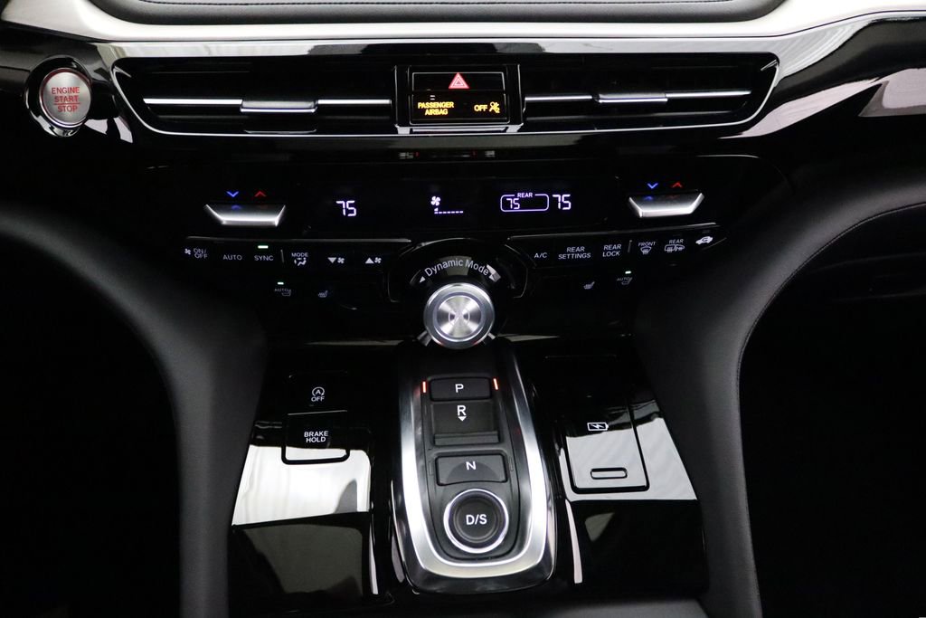 Certified 2024 Acura MDX SH-AWD w/ Technology Package image 24