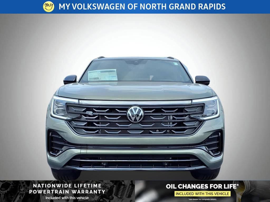 New 2026 Volkswagen Atlas Cross Sport SEL R-Line image 2