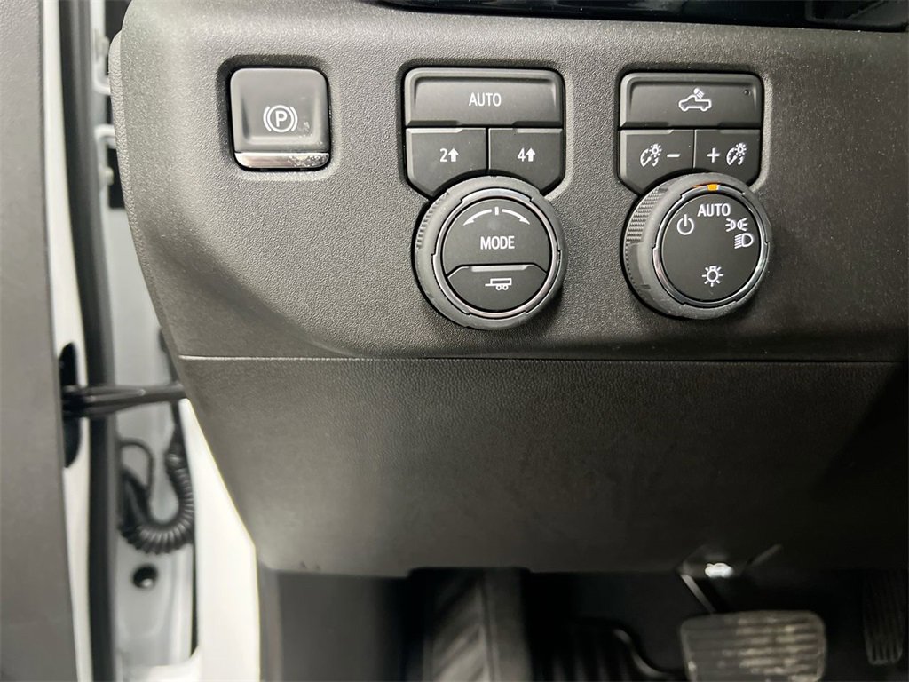 New 2026 Chevrolet Silverado 1500 LT image 18