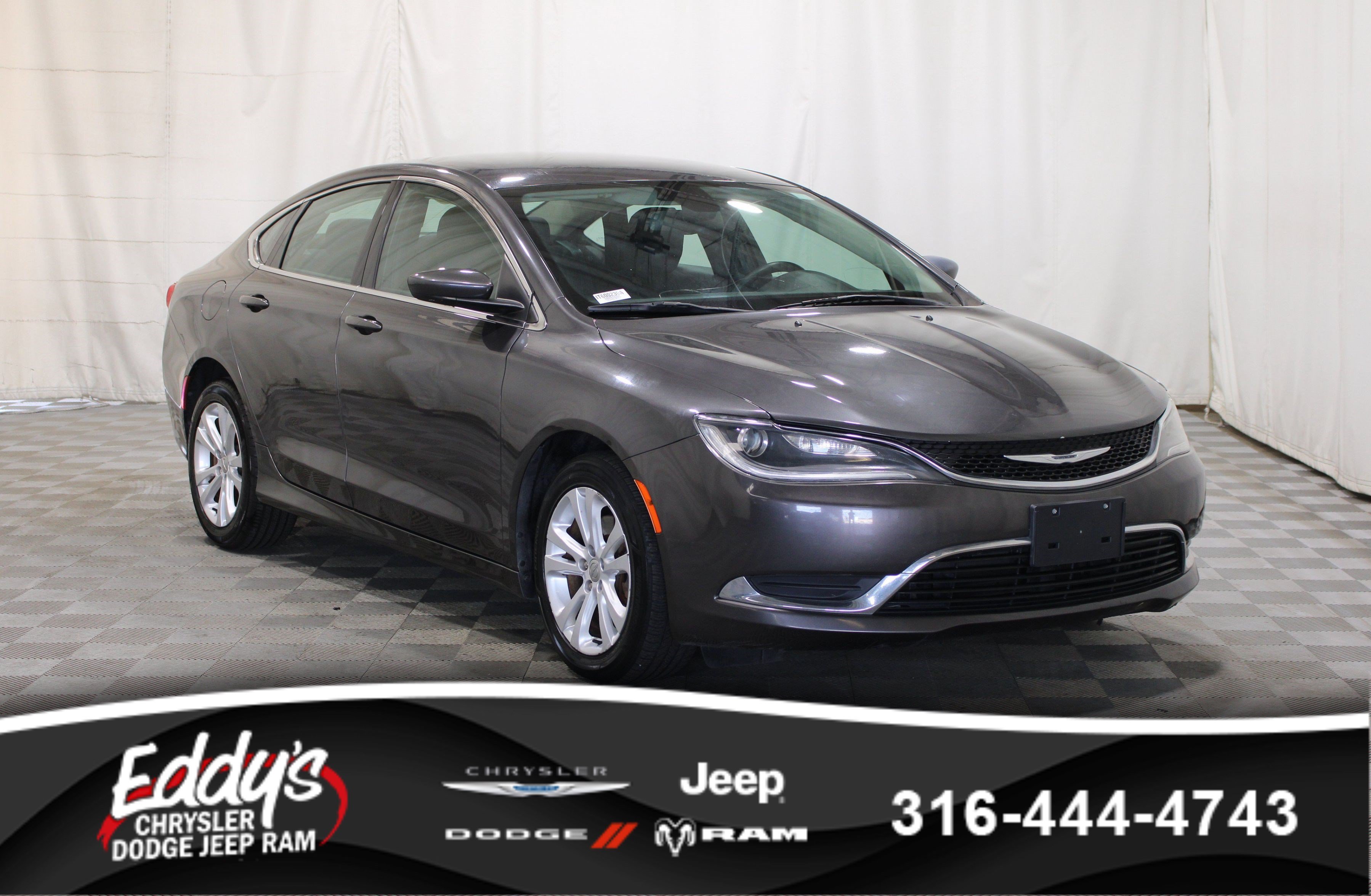 Used 2015 Chrysler 200 Limited w/ Convenience Group
