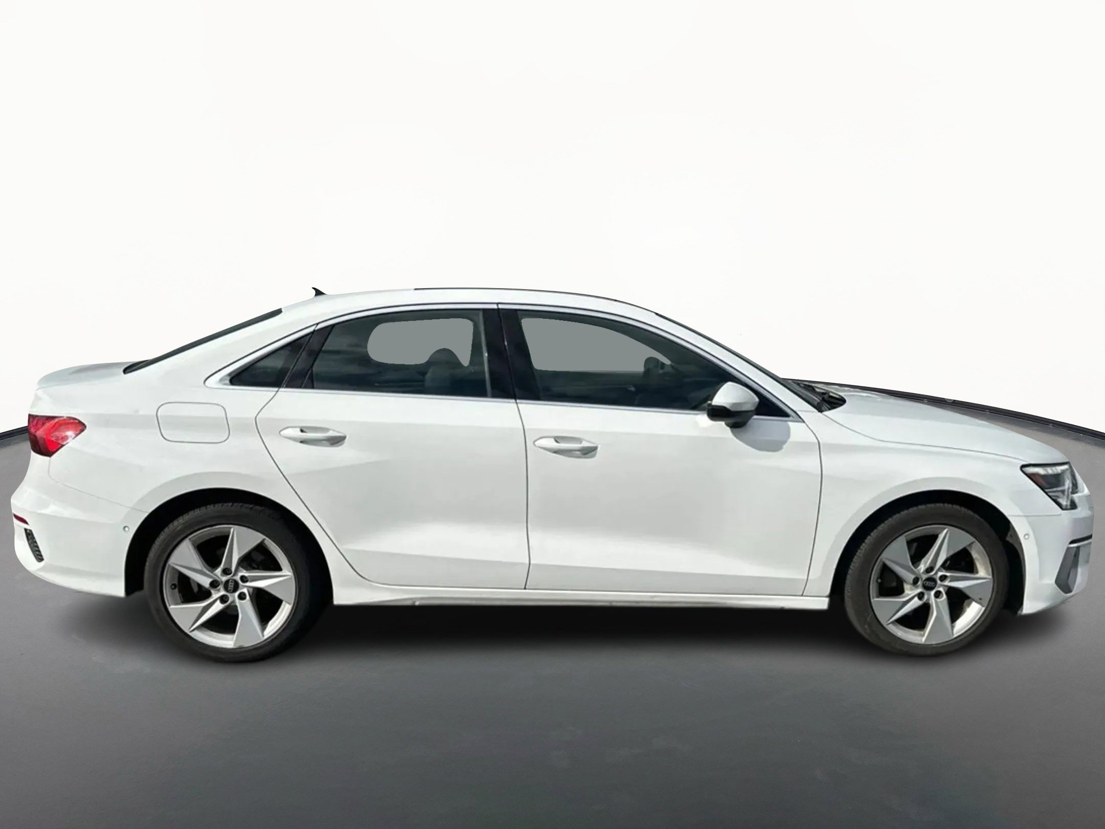 Used 2023 Audi A3 2.0T Premium image 2