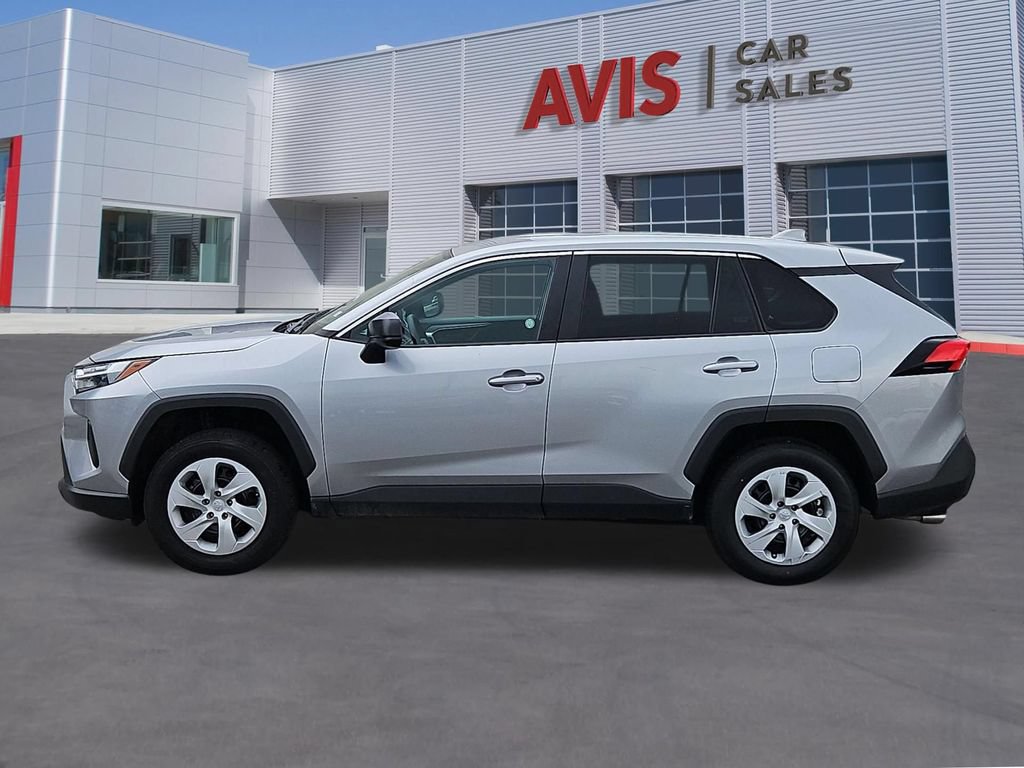 Used 2025 Toyota RAV4 LE FWD image 10