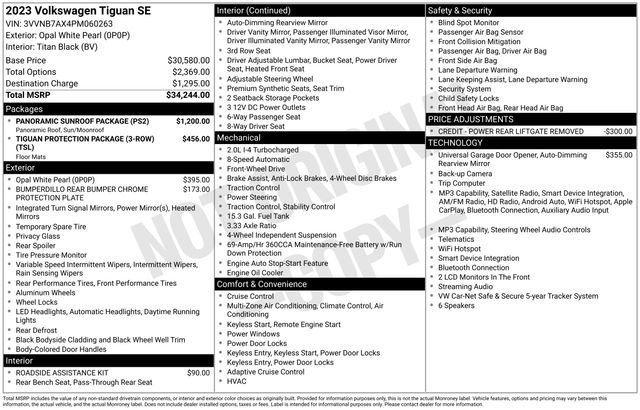 Used 2023 Volkswagen Tiguan SE w/ Panoramic Sunroof Package image 38