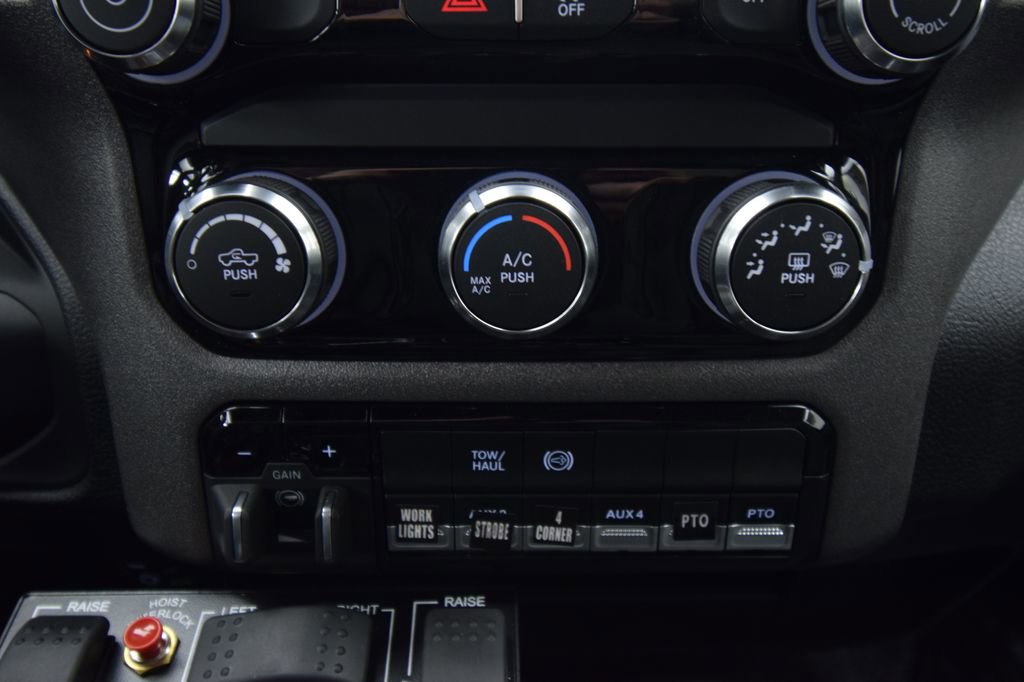 New 2026 RAM 5500 Tradesman w/ Chrome Appearance Group image 26