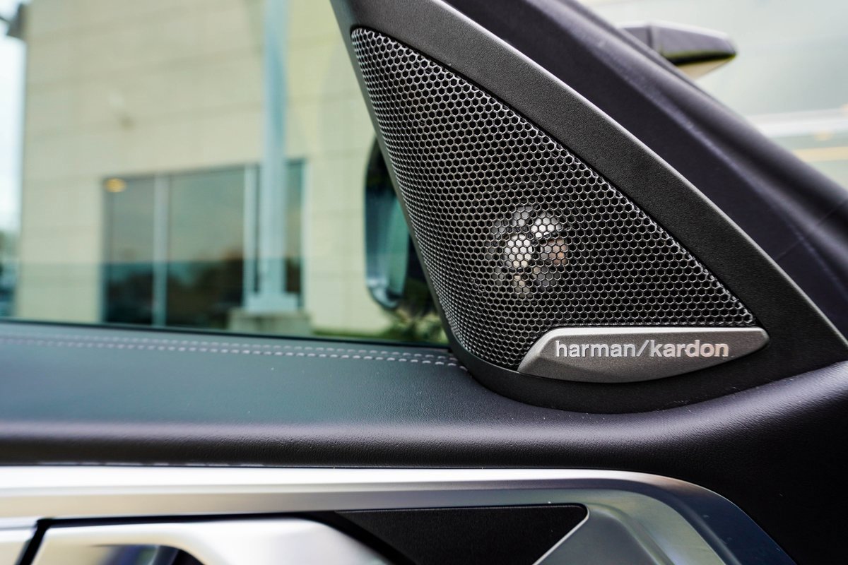 Used 2024 BMW M4 Coupe w/ Executive Package image 41