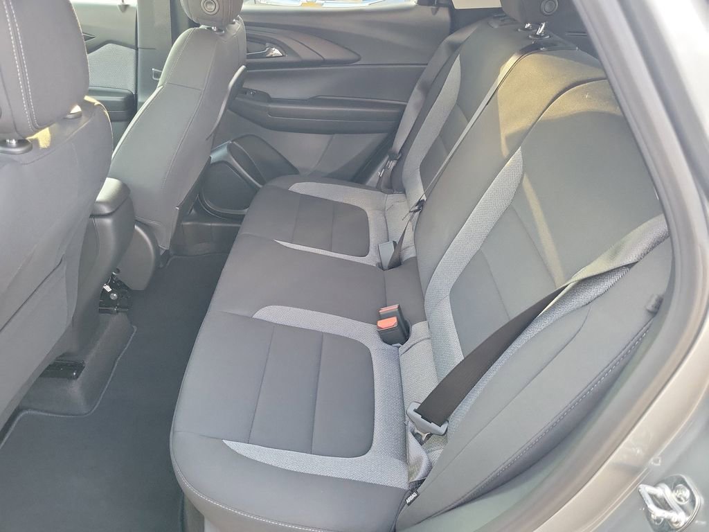 Used 2026 Chevrolet TrailBlazer LT w/ Driver Confidence Package image 10