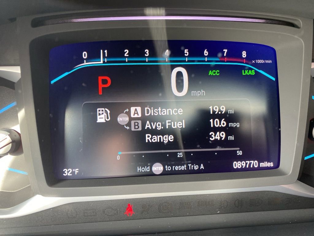 Used 2022 Honda Pilot Elite image 32