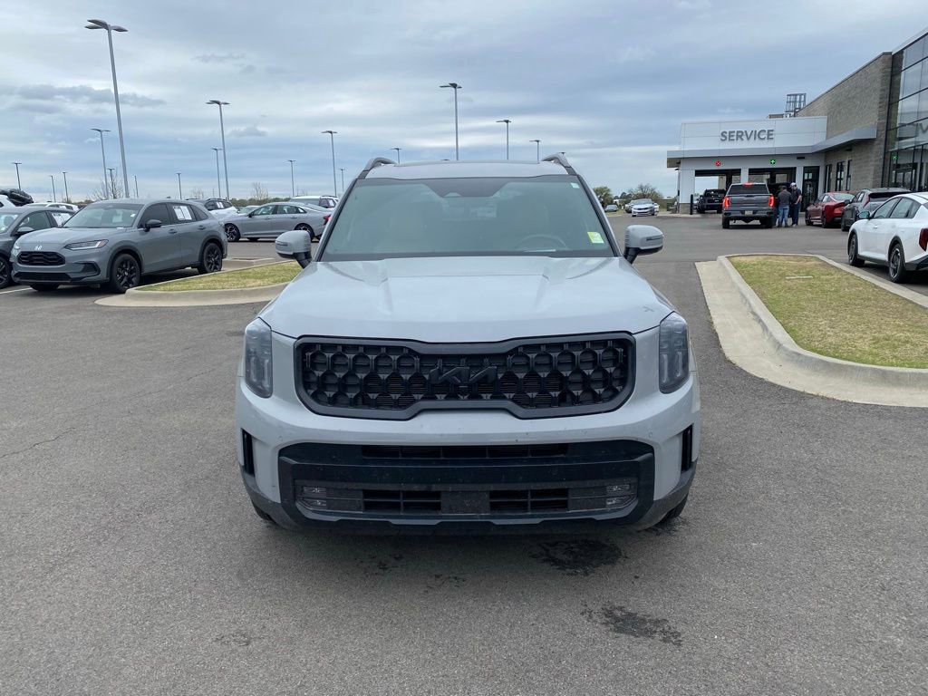 Used 2025 Kia Telluride SX Prestige X-Line image 2