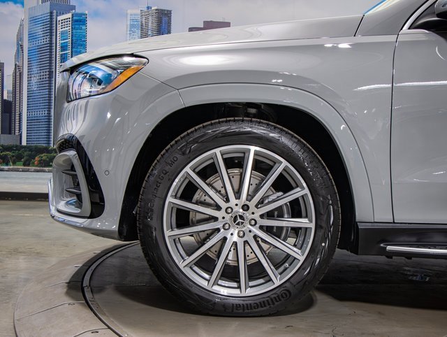 Certified 2025 Mercedes-Benz GLS 580 4MATIC image 7