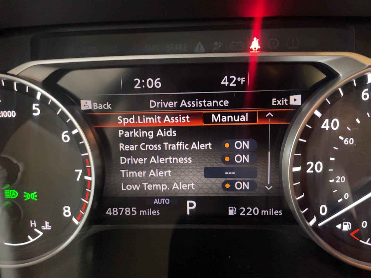 Used 2024 Nissan Pathfinder SL w/ SL Premium Package AWD/4WD image 13