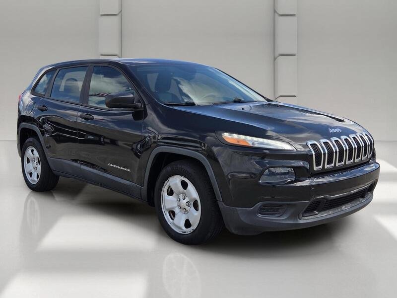 Used 2014 Jeep Cherokee Sport w/ Trailer Tow Group FWD image 7