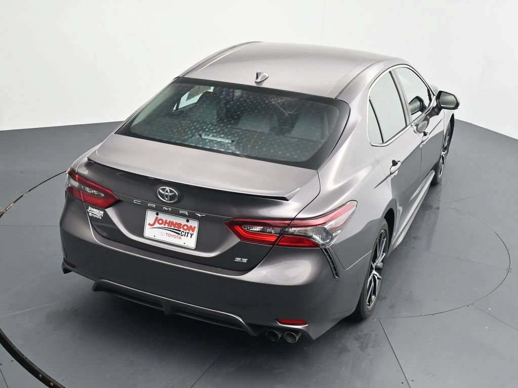 Used 2024 Toyota Camry SE FWD image 29