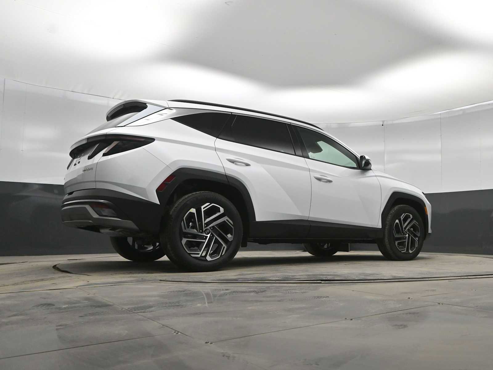 New 2026 Hyundai Tucson Limited AWD/4WD image 39