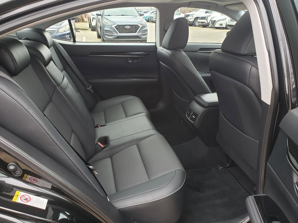 Used 2018 Lexus ES 350 w/ Accessory Package image 23