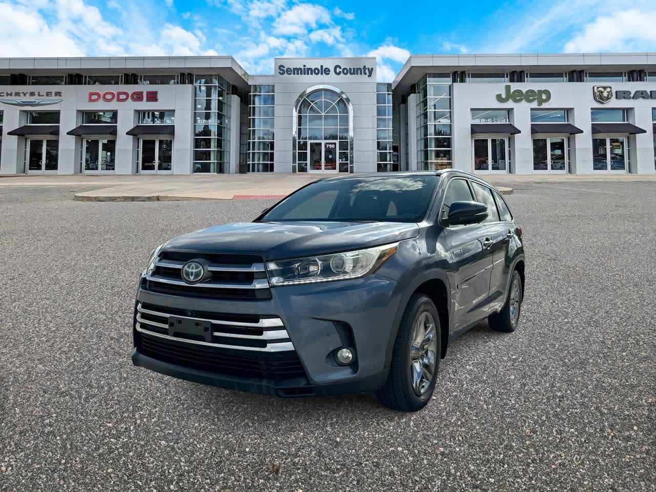 Used 2017 Toyota Highlander Limited Platinum